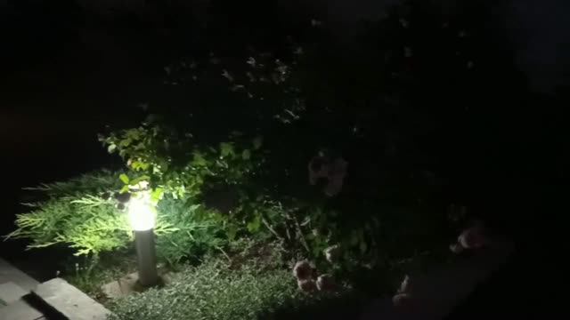 То бензина нет, то электричества вот так живем....