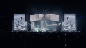 Linkin Park - Somewhere I Belong [Live in São Paulo] (Official Video)