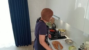 Пока готовлю, поговорим о том  о сём