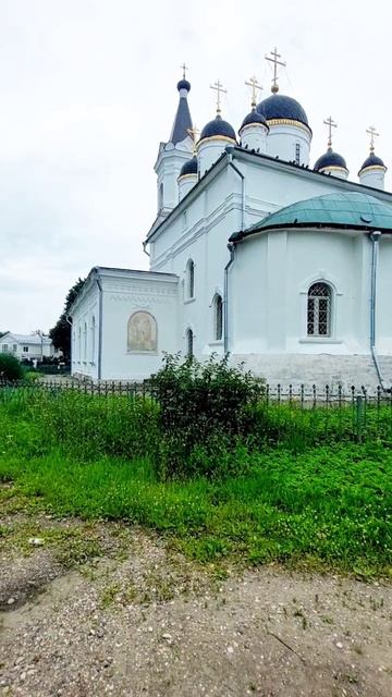 Белая Троица: теплый свет в сердце Твери