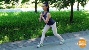Фитнес-разминка на улице: широко шагаем! Доброе утро. Фрагмент выпуска от 10.08.2026