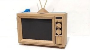 Как сделать подставку для планшета и мобильного телефона.