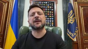 Зеленский кричит что северная Корея разместила ракеты и солдат в России,и угрожает ударами в тыл