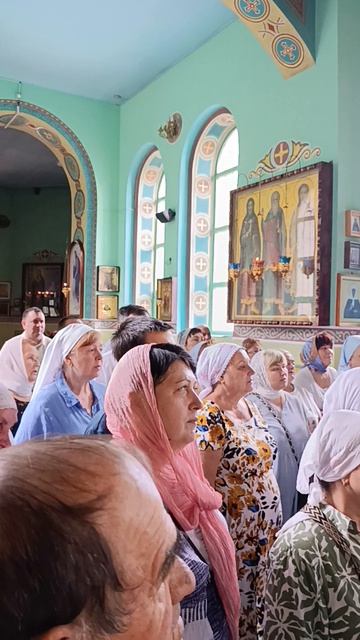 Молебное пение Божией Матери пред иконой Умиление