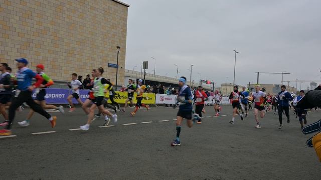 Московский марафон 2024. Старт основной эстафеты на дистанции 42 км