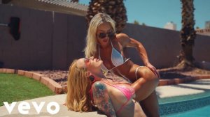 KristaFoxx - Freaky Girl