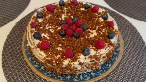 Вязальные процессы, дачные хлопоты, банки и заготовки