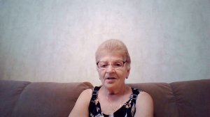 В сорок два годика лентяй сидит за широкой спиной поберухи...