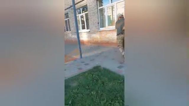Залышить прямо звири якись
