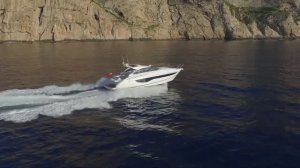 Моторная яхта Princess V40