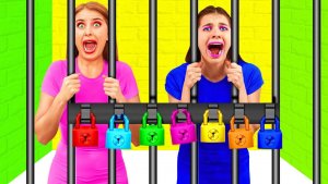 Побег из Комнаты Челлендж _ Смешные Cитуации
