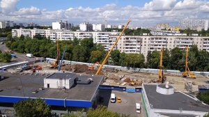 На площадке переходной камеры в Бирюлёво началось раскрытие котлована