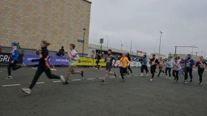 Московский марафон 2024. Старт студенческой эстафеты на дистанции 42 км