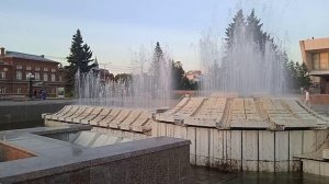 Фонтан у Музыкального театра! Омск! Сибирь!