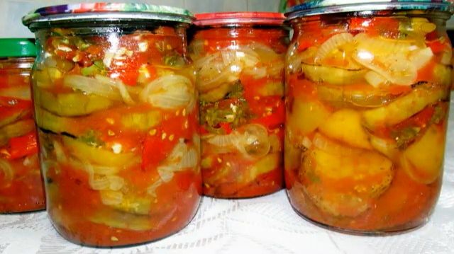 Салат на зиму с баклажанами! Попробовала, понравился, готовлю! Невероятно вкусно, советую.