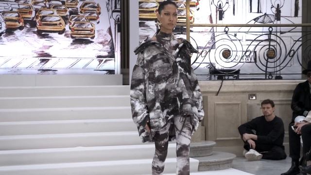 Показ женской коллекции Paul Costelloe осень-зима 2020-2021