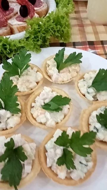 Как украсить праздничный стол? менюрецепты