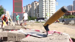 Без луж и преград: в Анапе продолжается масштабное обновление пешеходных зон