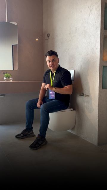 Туалет прямо у кровати — это уже тренд или пока слишком смело? 🚽🛏️