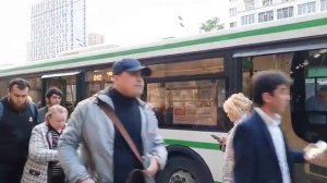 Автобус Лиаз-5292.22(2-2-2) следует по маршруту 012