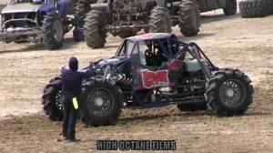 ДИКИЕ МЕГА-ТРАКИ! Гонки на выживание Rednecks with Paychecks Fall Mudcrawl