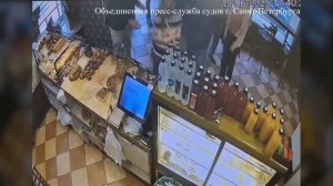 Ссора из-за стула в булочной Петербурга