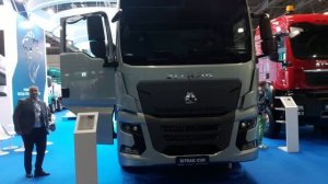Новый Sitrak C9H: тут даже есть холодильник!  Забрались в кабину посмотреть, что внутри!