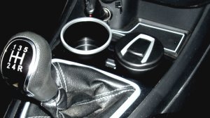 Lada Vesta 1G. Пепелница из Китая. Доработка, замена батареи.