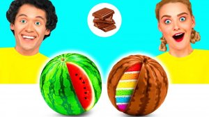 Челлендж. Шоколадная Еда vs Настоящая еда # Вкусные Кухонные Лайфхаки от Ideas4Fun Challenge