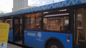 Автобус Лиаз-5292.22(2-2-2) следует по маршруту т30