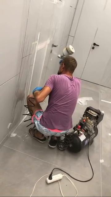 Реставрация настенных панелей