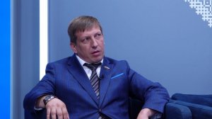 11.08.26. Оксана НАБАТЧИКОВА и Александр КОЛЫБЕЛЬНИКОВ. Справедливая Россия о зарплатах и пенсиях