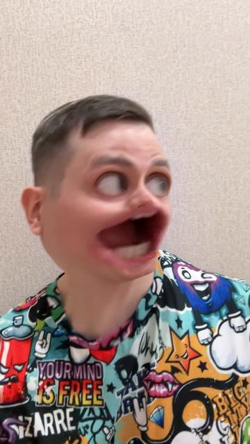Доктор спас Максима 😂
