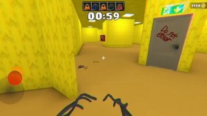 Геймплей игры Hide in the backroom