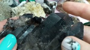 Каменная лавка( браслеты и минералы 4 часть)