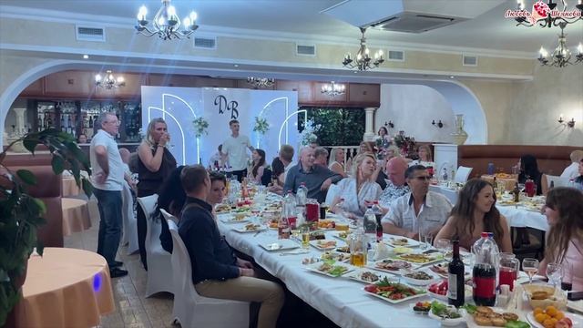 Конкурс принеси предмет из зала | Конкурсы для свадьбы прикольные