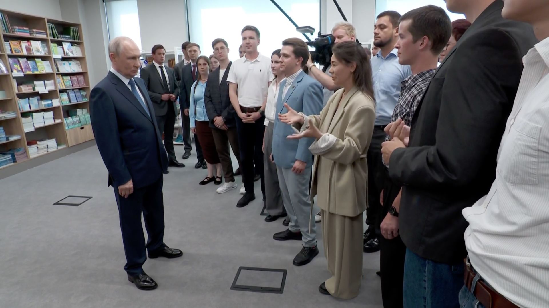 Беседа с молодыми учёными