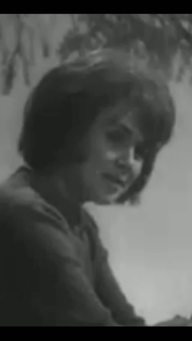 Карелия. Поет Лидия Клемент. 1964