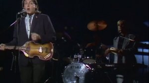 Paul McCartney - This One (20.06.1989) La Luna