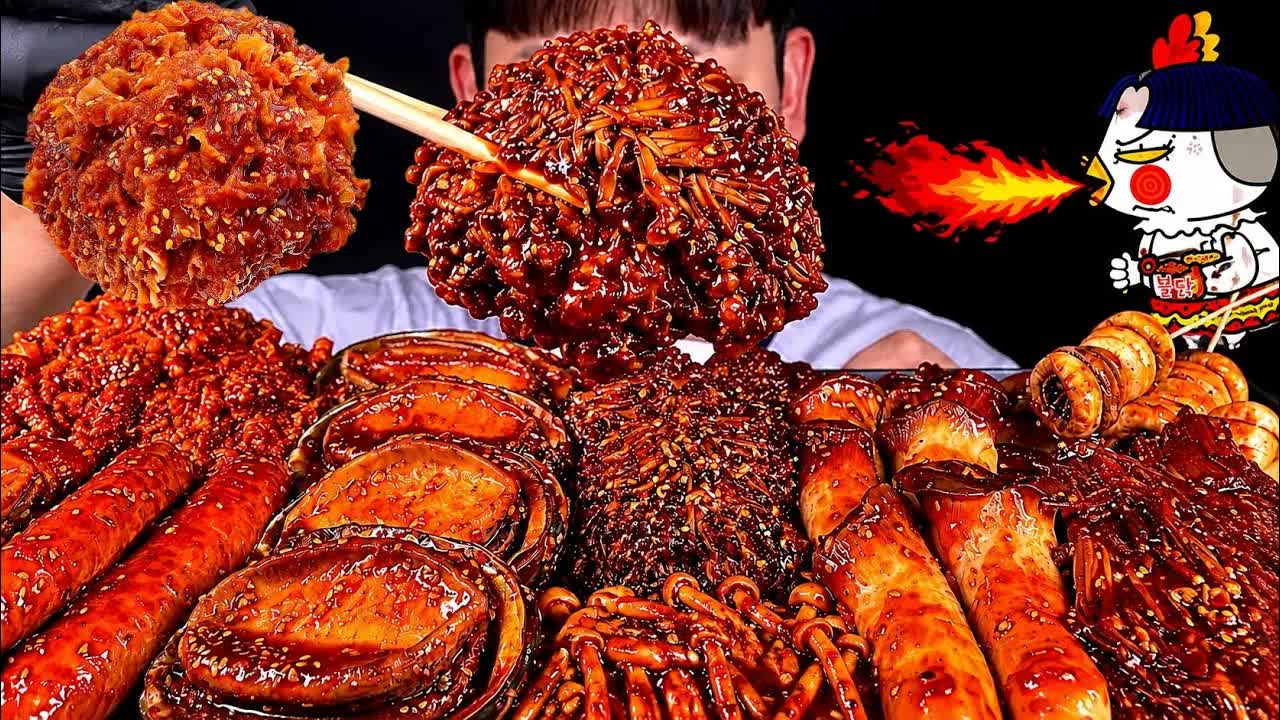 ASMR 불닭짜장버섯조림 팽이버섯 양송이버섯 황금송이버섯 수제소세지 왕전복 먹방~!! Spicy BulDak Mushrooms With GIANT ABALONE MuKBang~!!