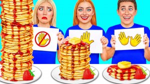 Едим Без рук vs Одной рукой vs Двумя руками Челлендж # Сумасшедший Челлендж Funny DO Challenge
