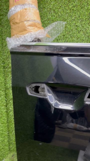 Audi A8 D5 4N дверь передняя правая черная