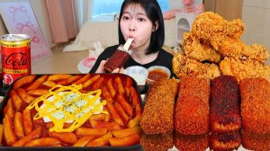 Мукбанг - курица и токпокки - хрустящий стол
