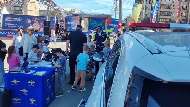 Полицейские Копейска обеспечили безопасность фестиваля «Челябинская область — большая семья»