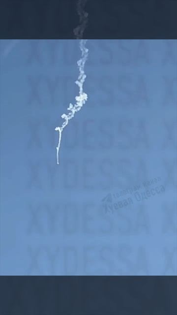 Под Одессой на глазах у местной достопочтенной публики падает украинский  МИГ-29