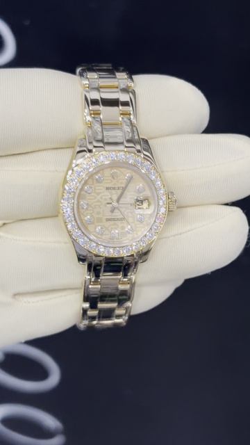 Уникальные женские часы Rolex Pearlmaster💎