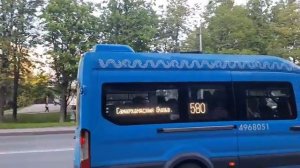 Микроавтобус Ford-Transit FBD следует по маршруту 580