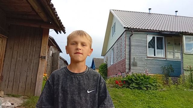прятки с Илюхой в доме 4 часть