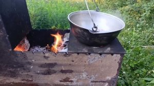11 августа 2026г  Внук Миша с дедом на даче.