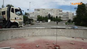 Реконструкция площади Космонавтов идет по графику